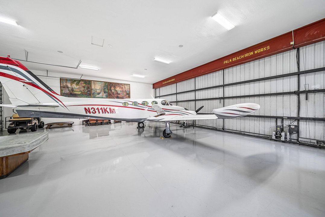 For Sale: $3,750,000 (5 beds, 4 baths, 3702 Square Feet)