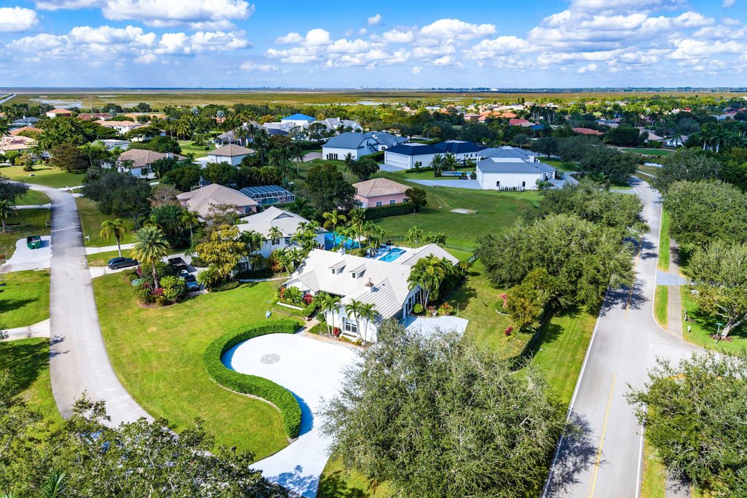 For Sale: $3,750,000 (5 beds, 4 baths, 3702 Square Feet)