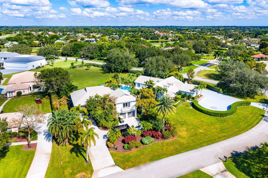 For Sale: $3,750,000 (5 beds, 4 baths, 3702 Square Feet)