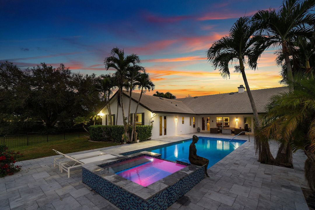 For Sale: $3,750,000 (5 beds, 4 baths, 3702 Square Feet)