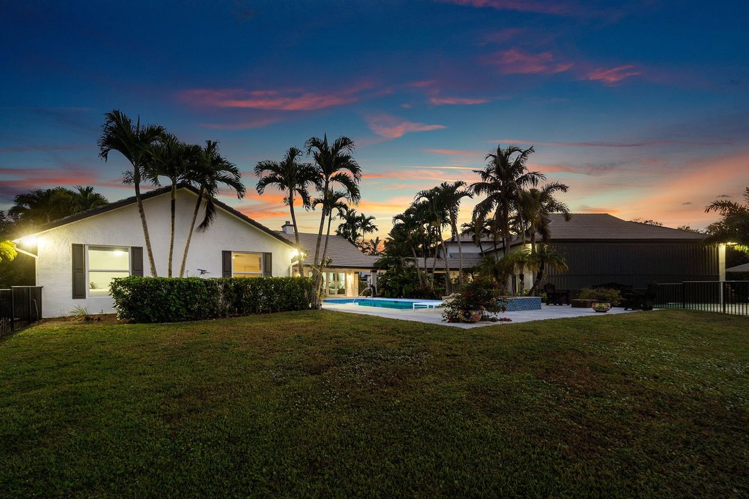 For Sale: $3,750,000 (5 beds, 4 baths, 3702 Square Feet)