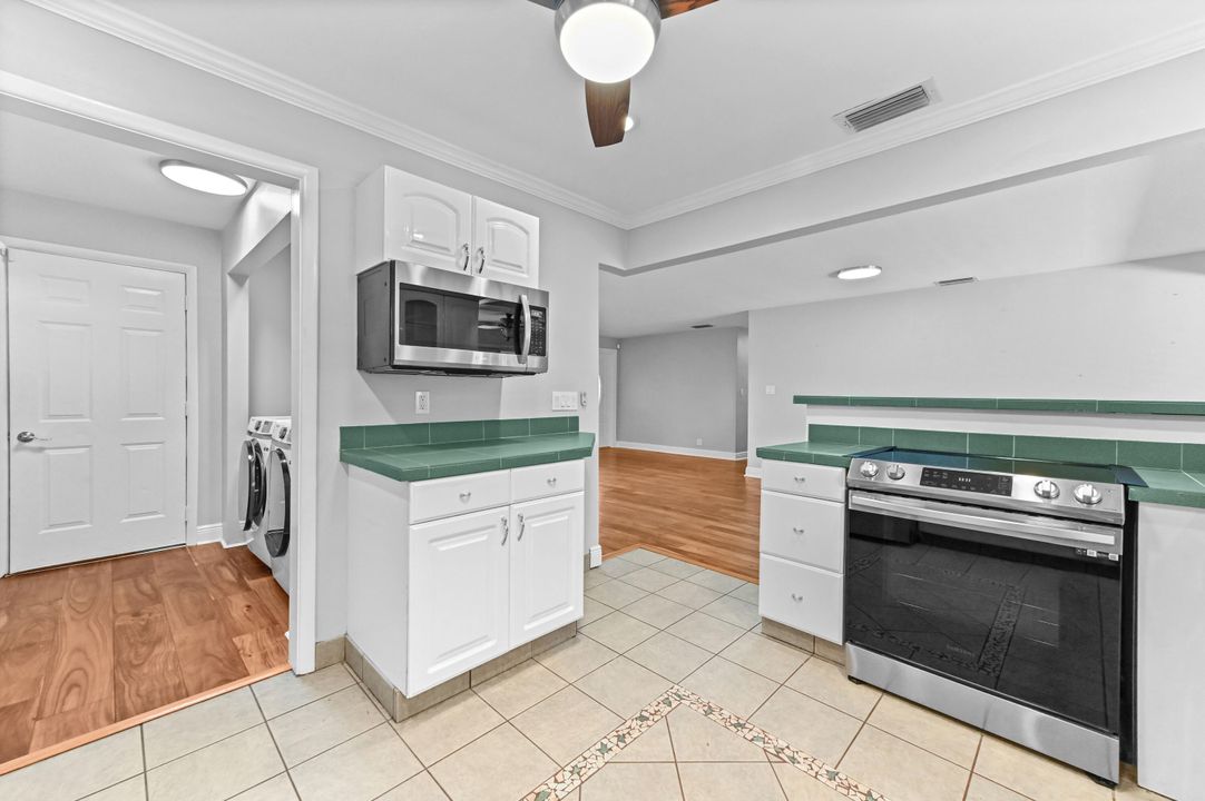 待售: $849,900 (3 贝兹, 2 浴室, 2148 平方英尺)