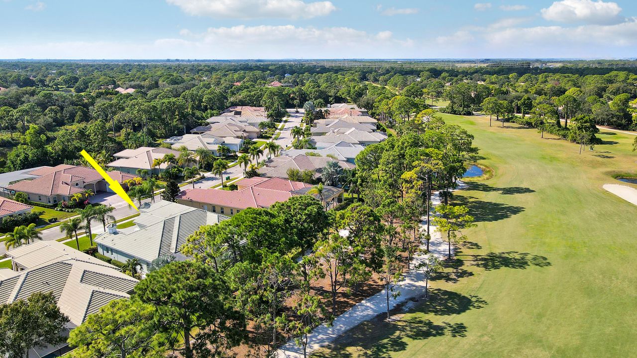 For Sale: $1,100,000 (4 beds, 4 baths, 3882 Square Feet)