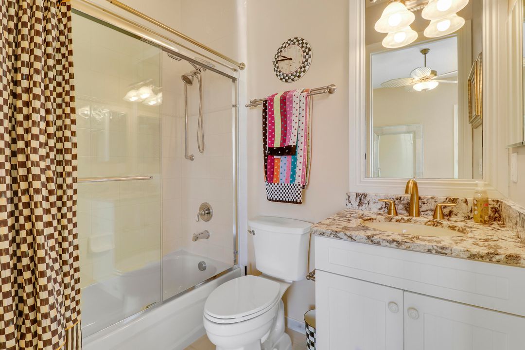 For Sale: $1,100,000 (4 beds, 4 baths, 3882 Square Feet)