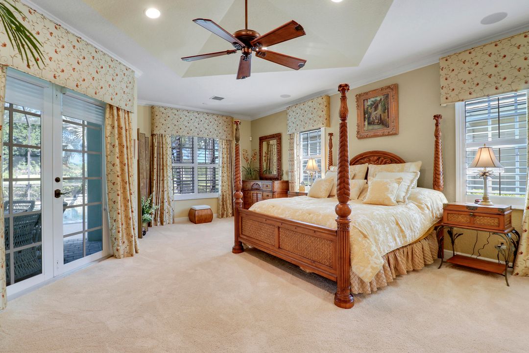 For Sale: $1,100,000 (4 beds, 4 baths, 3882 Square Feet)