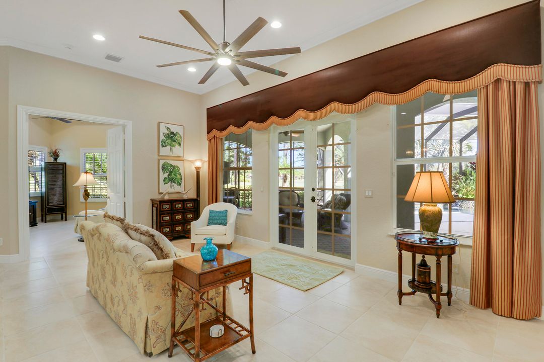 For Sale: $1,100,000 (4 beds, 4 baths, 3882 Square Feet)