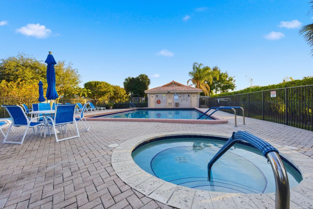 En Venta: $448,000 (3 camas, 2 baños, 1895 Pies cuadrados)