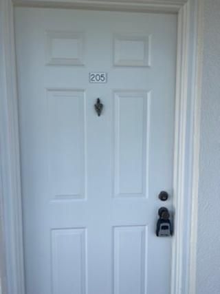 В аренду: $2,200 (2 спален, 2 ванн, 1437 Квадратных фут)