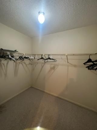 В аренду: $2,200 (2 спален, 2 ванн, 1437 Квадратных фут)