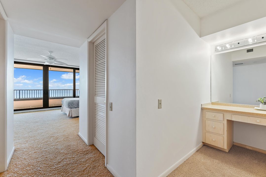 For Sale: $2,399,950 (3 beds, 2 baths, 2554 Square Feet)