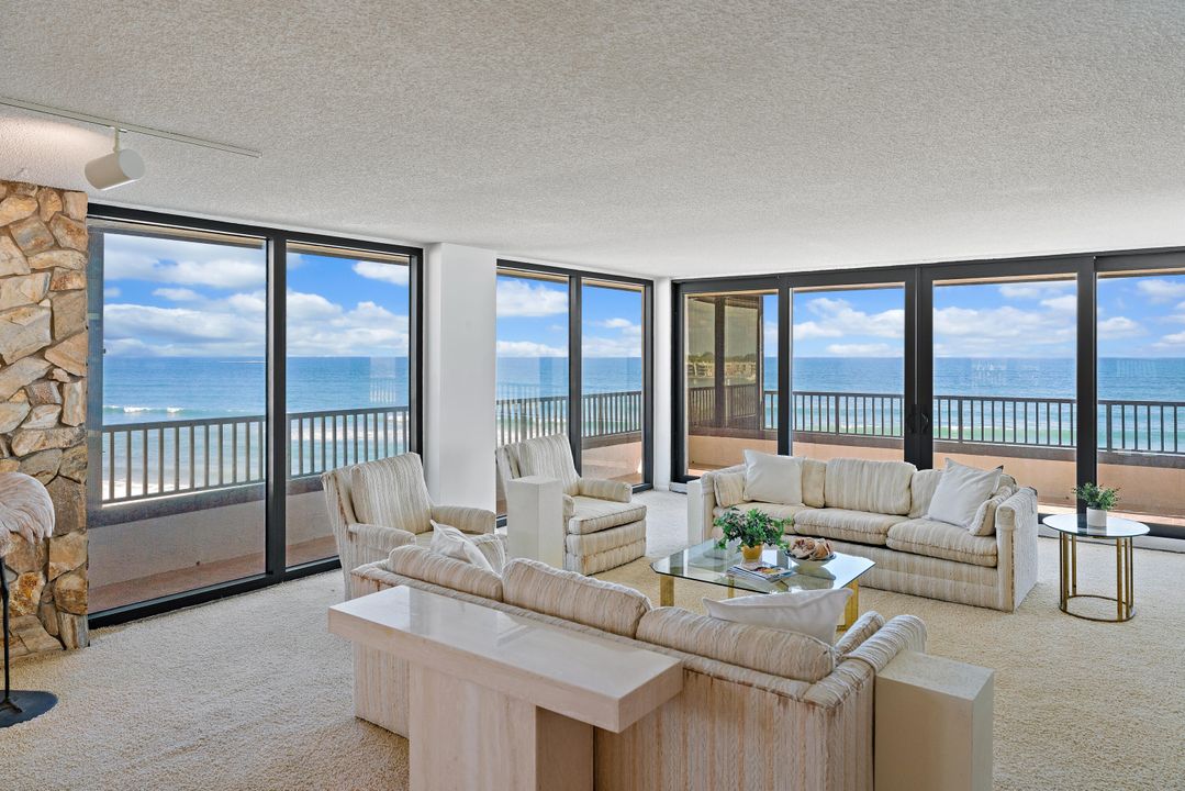 For Sale: $2,399,950 (3 beds, 2 baths, 2554 Square Feet)