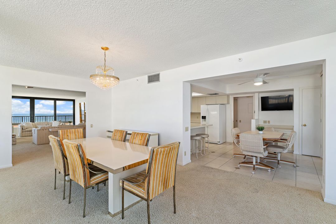 For Sale: $2,399,950 (3 beds, 2 baths, 2554 Square Feet)