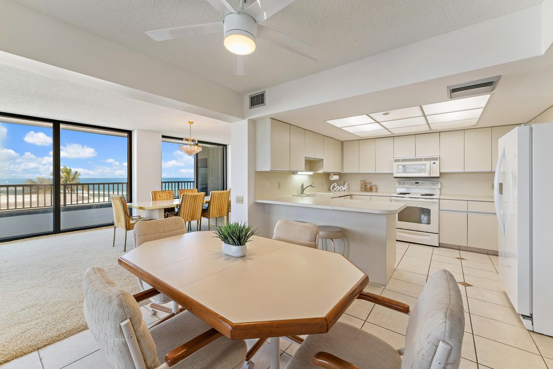 For Sale: $2,399,950 (3 beds, 2 baths, 2554 Square Feet)