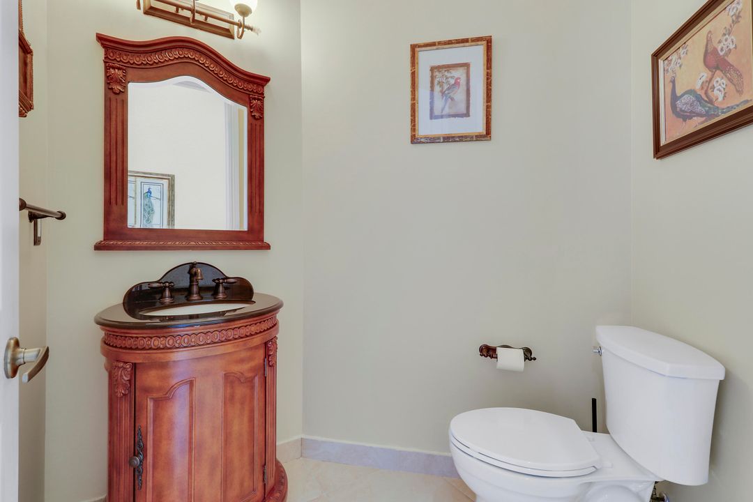 For Sale: $1,100,000 (4 beds, 4 baths, 3882 Square Feet)