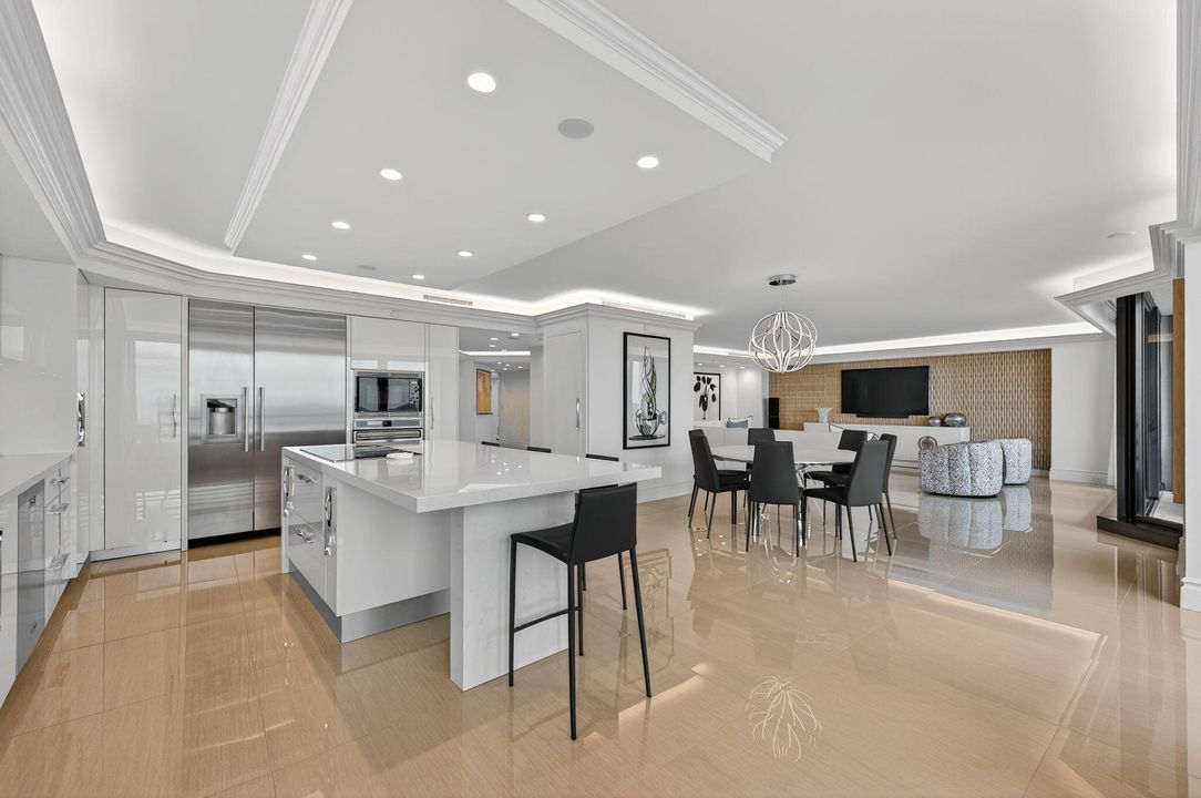 For Sale: $3,750,000 (3 beds, 3 baths, 2792 Square Feet)