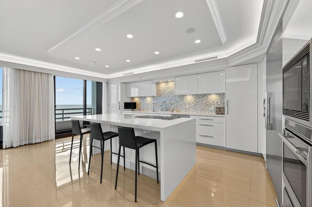 For Sale: $3,750,000 (3 beds, 3 baths, 2792 Square Feet)