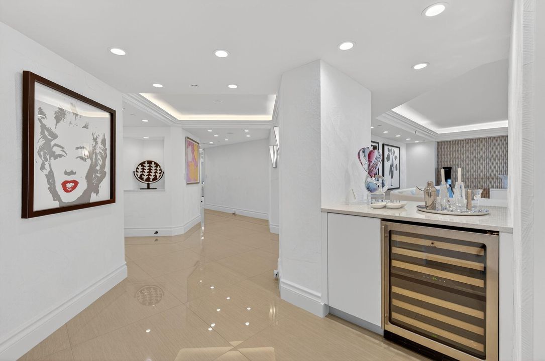 For Sale: $3,750,000 (3 beds, 3 baths, 2792 Square Feet)