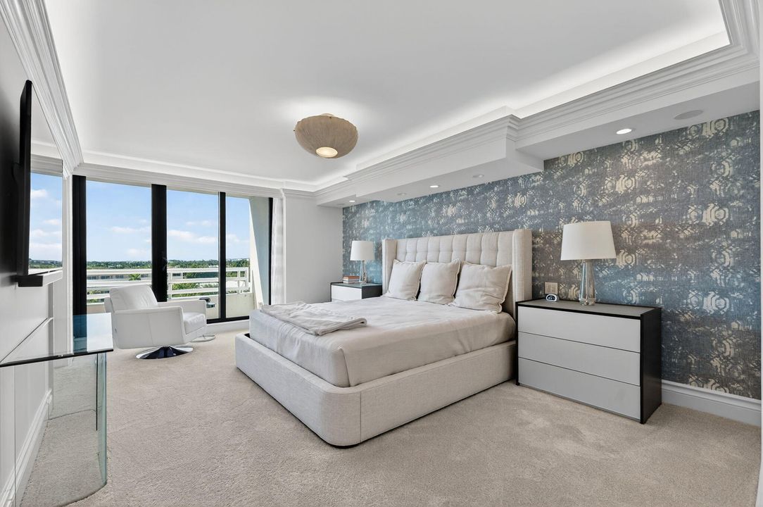 For Sale: $3,750,000 (3 beds, 3 baths, 2792 Square Feet)