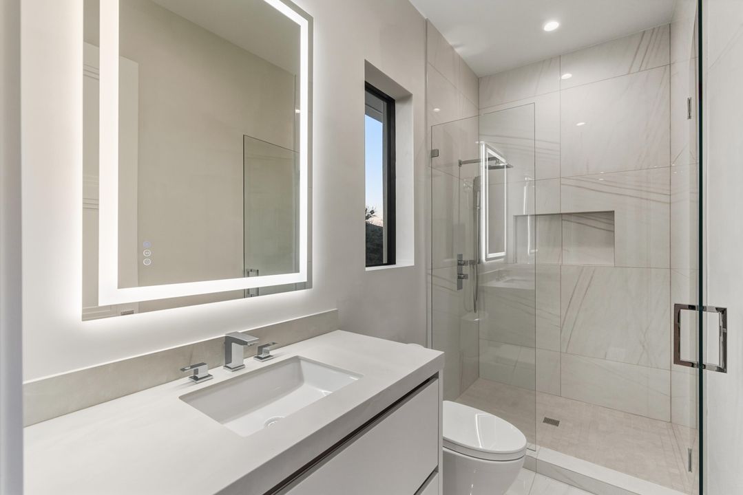 En Venta: $6,690,000 (5 camas, 6 baños, 5443 Pies cuadrados)