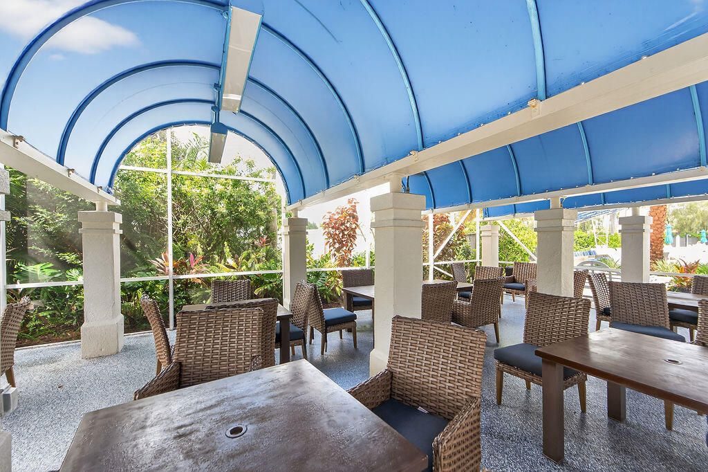 For Rent: $3,700 (2 beds, 2 baths, 1822 Square Feet)