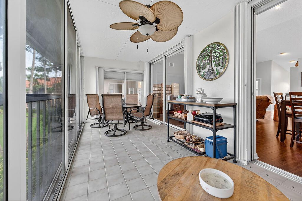 For Rent: $3,700 (2 beds, 2 baths, 1822 Square Feet)