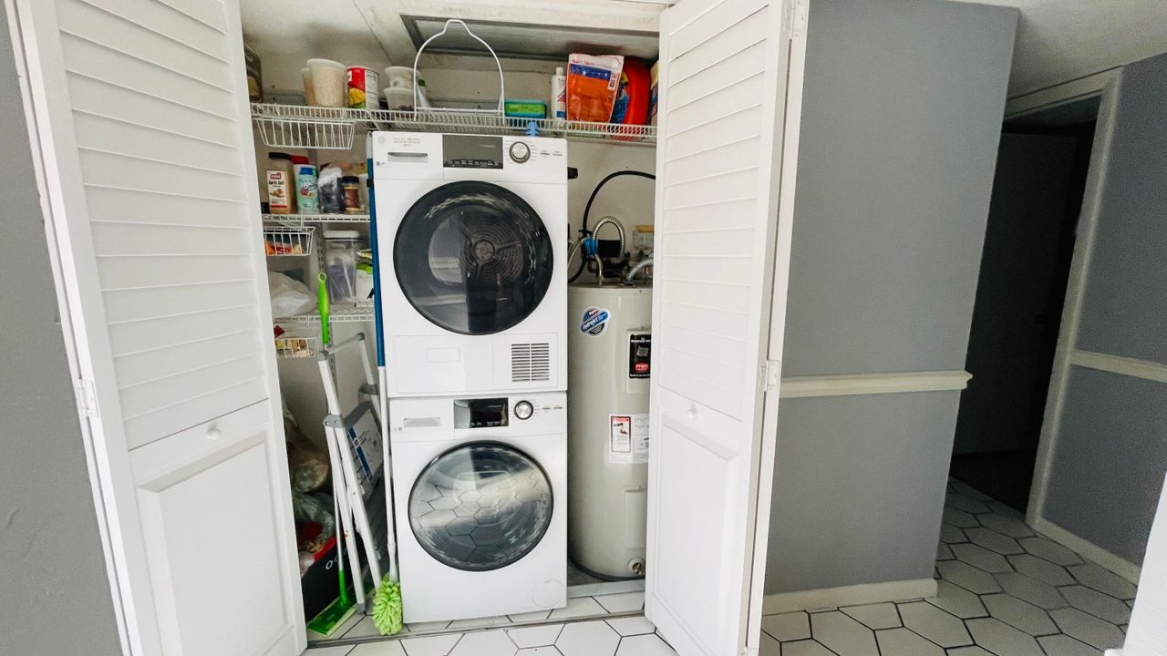 В аренду: $1,500 (2 спален, 2 ванн, 888 Квадратных фут)