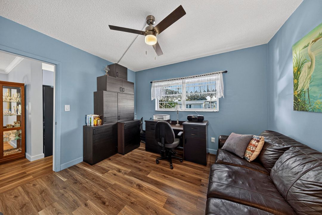 For Sale: $150,000 (2 beds, 1 baths, 750 Square Feet)