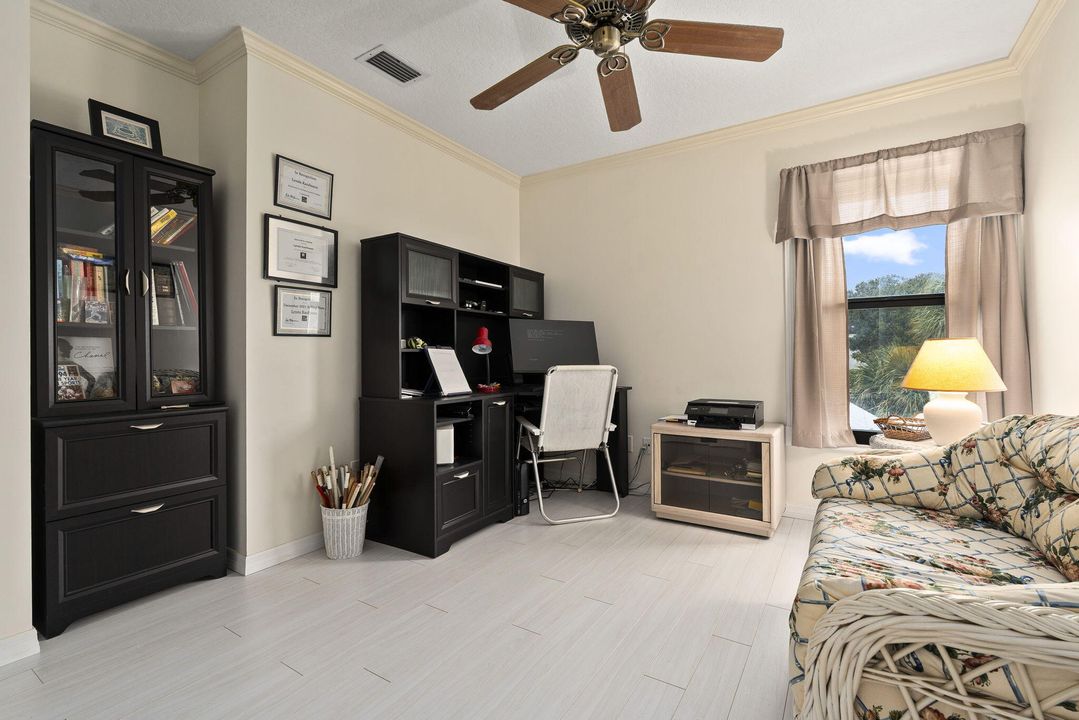 На продажу: $782,500 (4 спален, 2 ванн, 2254 Квадратных фут)