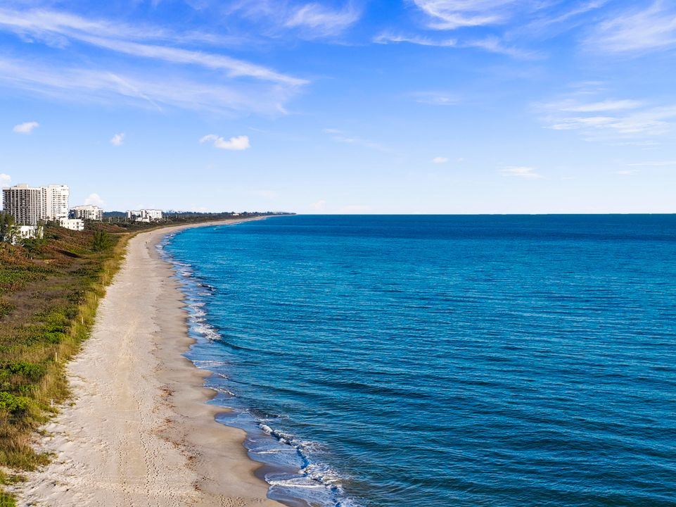 For Sale: $375,000 (1 beds, 2 baths, 1694 Square Feet)