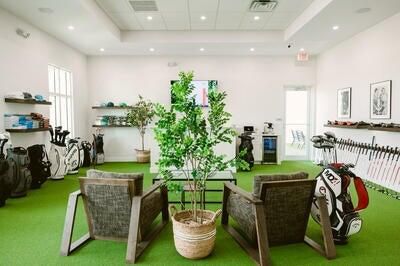 For Rent: $16,000 (3 beds, 2 baths, 2492 Square Feet)