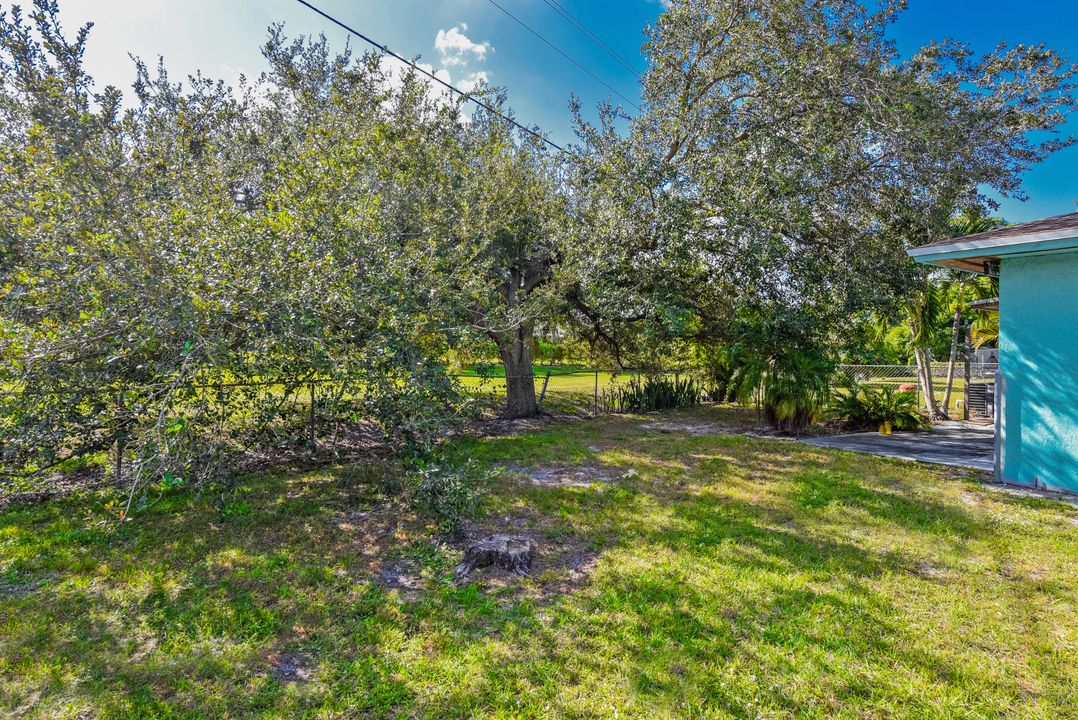 Activo con contrato: $225,000 (2 camas, 2 baños, 1208 Pies cuadrados)