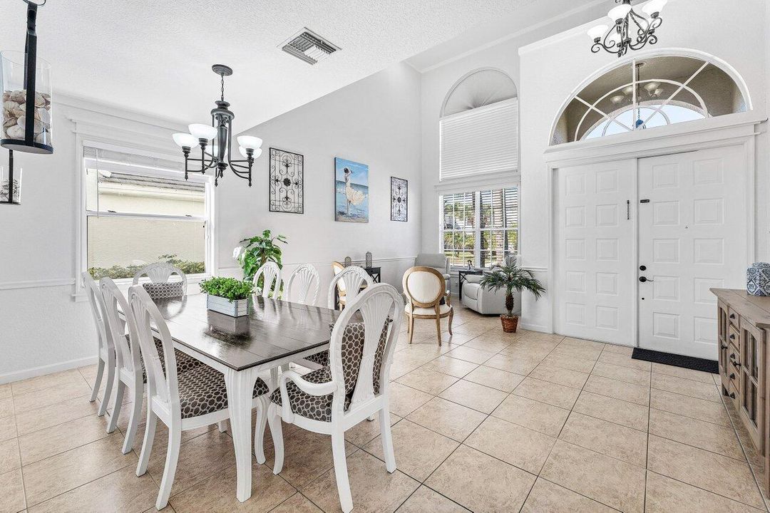 For Sale: $749,900 (4 beds, 3 baths, 3033 Square Feet)