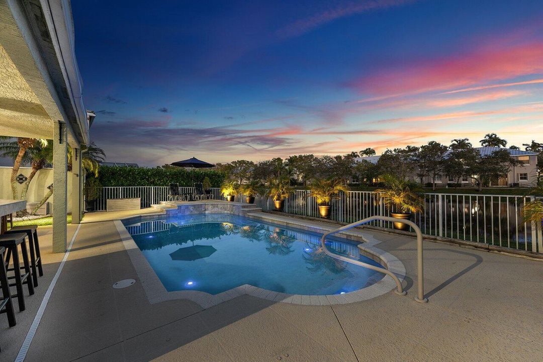 For Sale: $749,900 (4 beds, 3 baths, 3033 Square Feet)