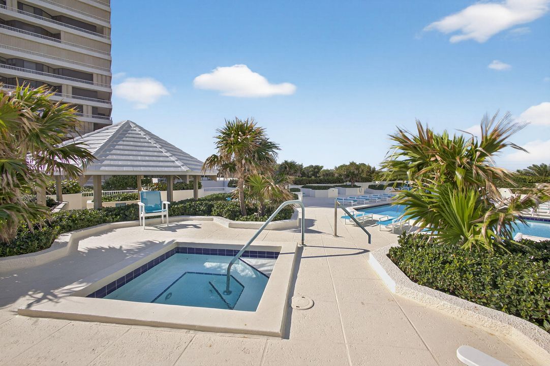 En Venta: $725,000 (2 camas, 2 baños, 1668 Pies cuadrados)