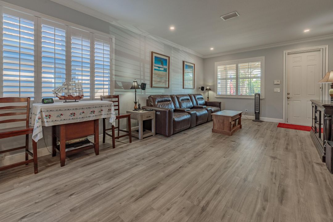 For Sale: $749,900 (4 beds, 2 baths, 2100 Square Feet)