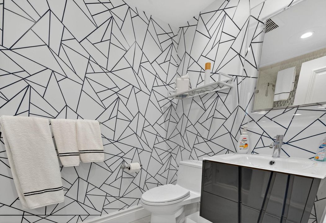 For Sale: $3,750,000 (3 beds, 3 baths, 2792 Square Feet)