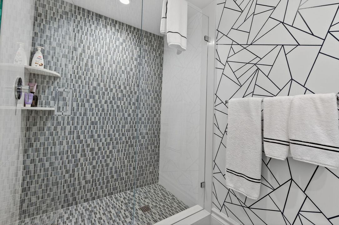 For Sale: $3,750,000 (3 beds, 3 baths, 2792 Square Feet)