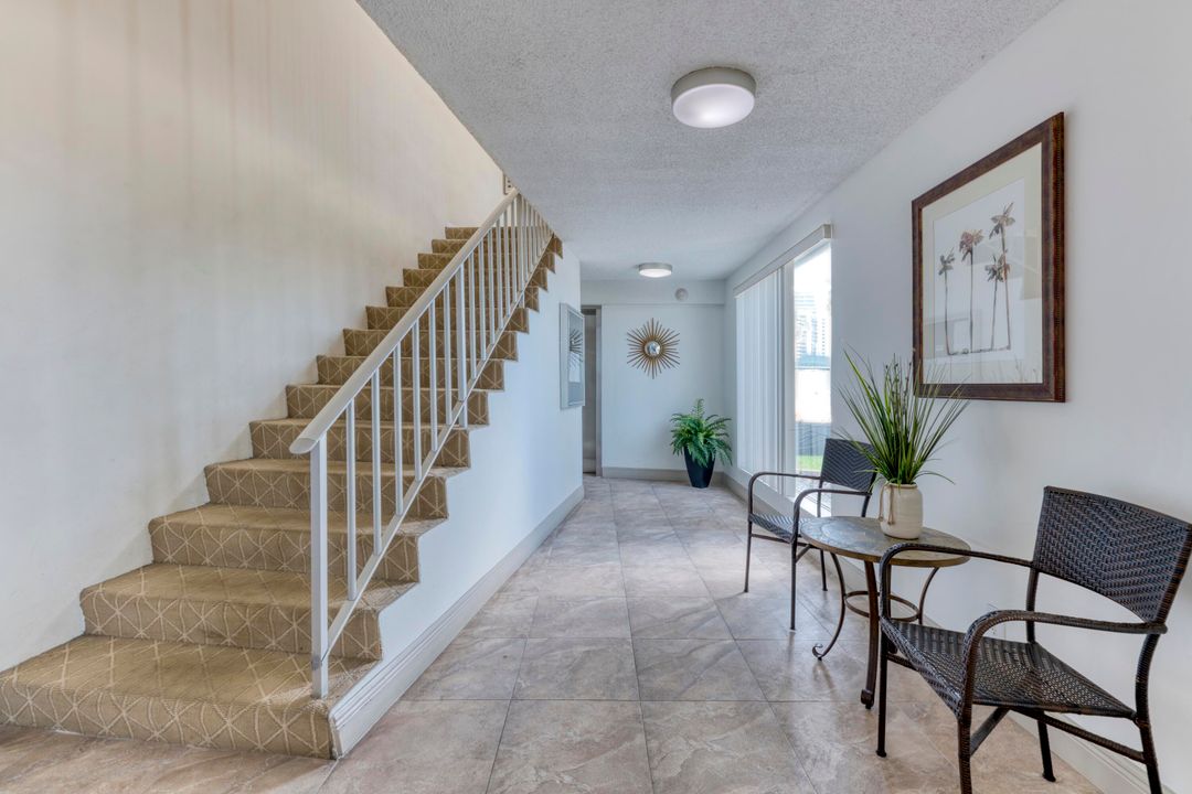 For Rent: $2,600 (1 beds, 1 baths, 673 Square Feet)