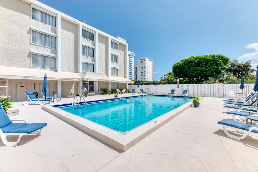 For Rent: $2,600 (1 beds, 1 baths, 673 Square Feet)