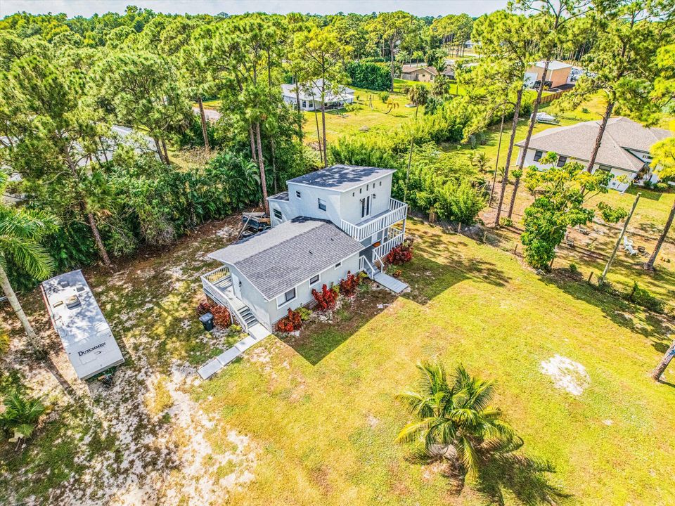 For Sale: $529,000 (3 beds, 2 baths, 1392 Square Feet)