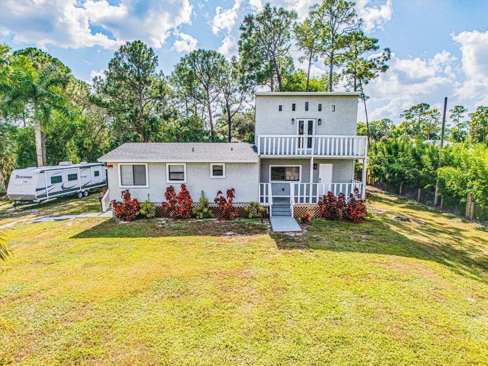 For Sale: $529,000 (3 beds, 2 baths, 1392 Square Feet)