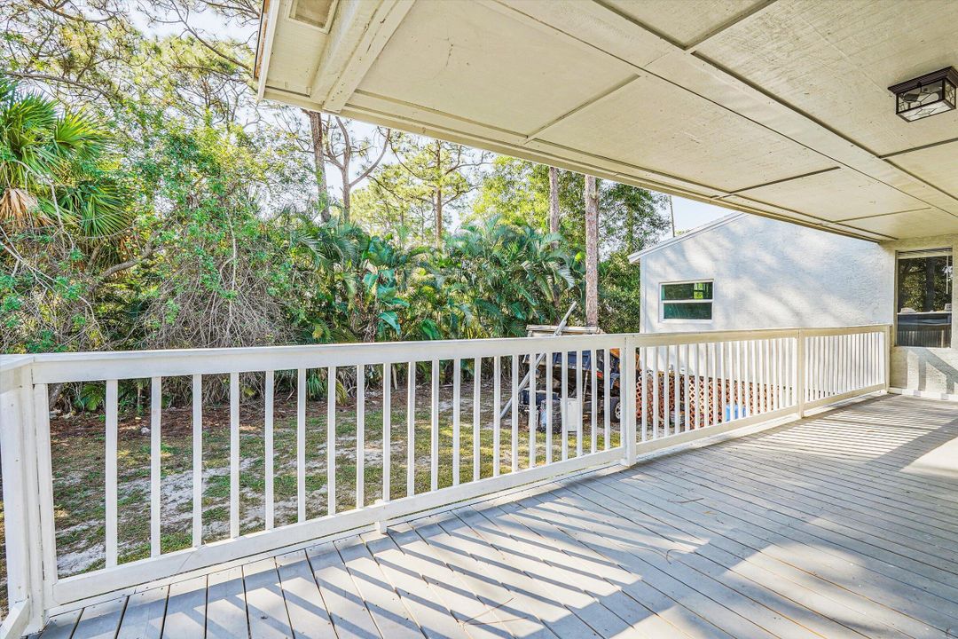 For Sale: $529,000 (3 beds, 2 baths, 1392 Square Feet)