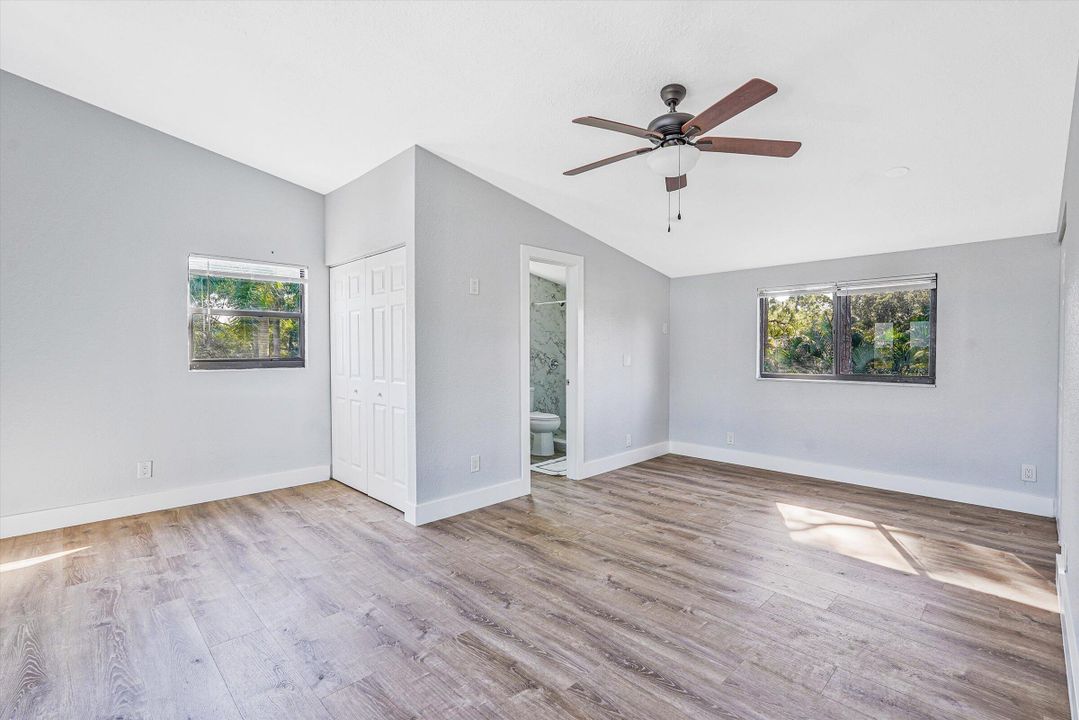 For Sale: $529,000 (3 beds, 2 baths, 1392 Square Feet)