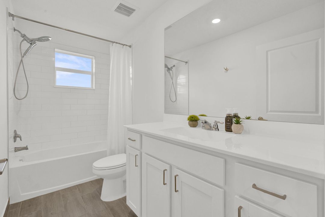 待售: $565,000 (4 贝兹, 2 浴室, 1750 平方英尺)