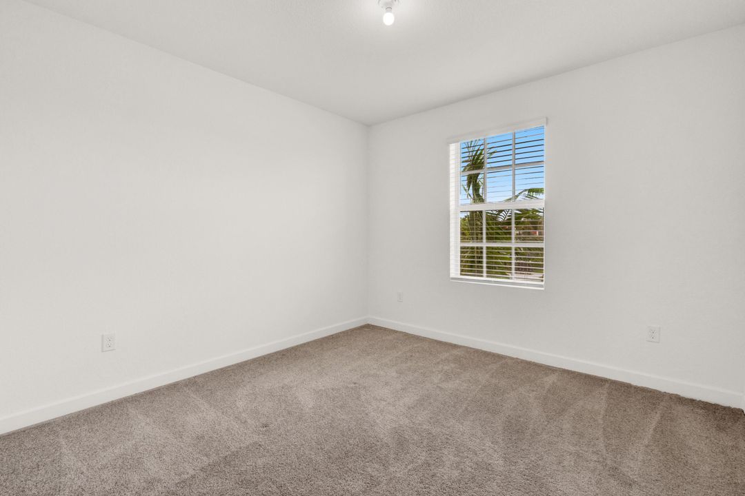 待售: $565,000 (4 贝兹, 2 浴室, 1750 平方英尺)