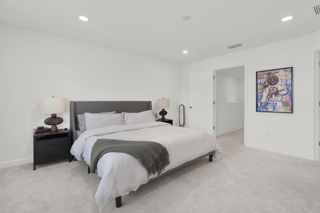 待售: $565,000 (4 贝兹, 2 浴室, 1750 平方英尺)