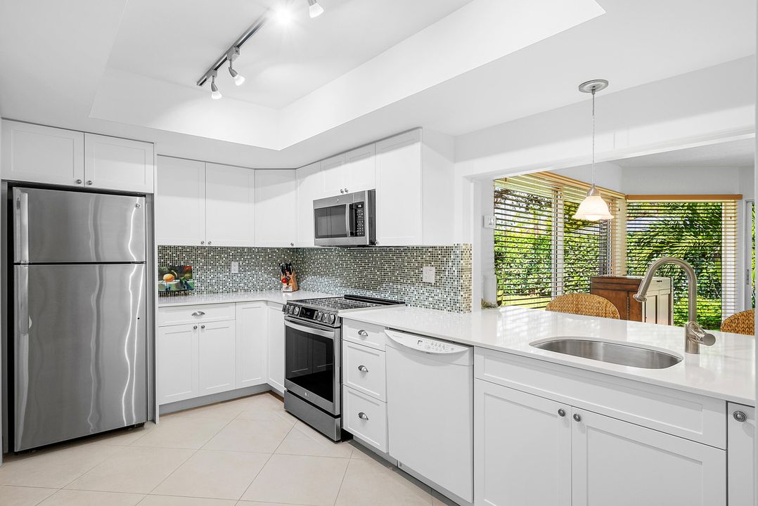 待售: $609,900 (3 贝兹, 2 浴室, 2129 平方英尺)