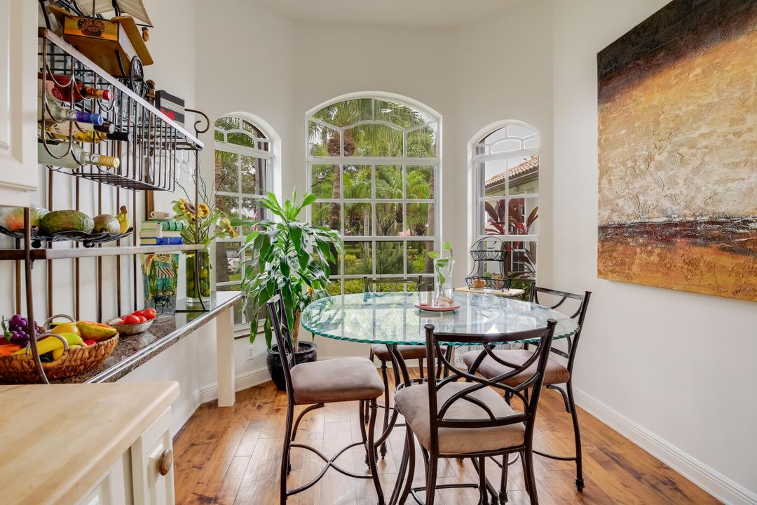 For Rent: $5,500 (3 beds, 2 baths, 2240 Square Feet)