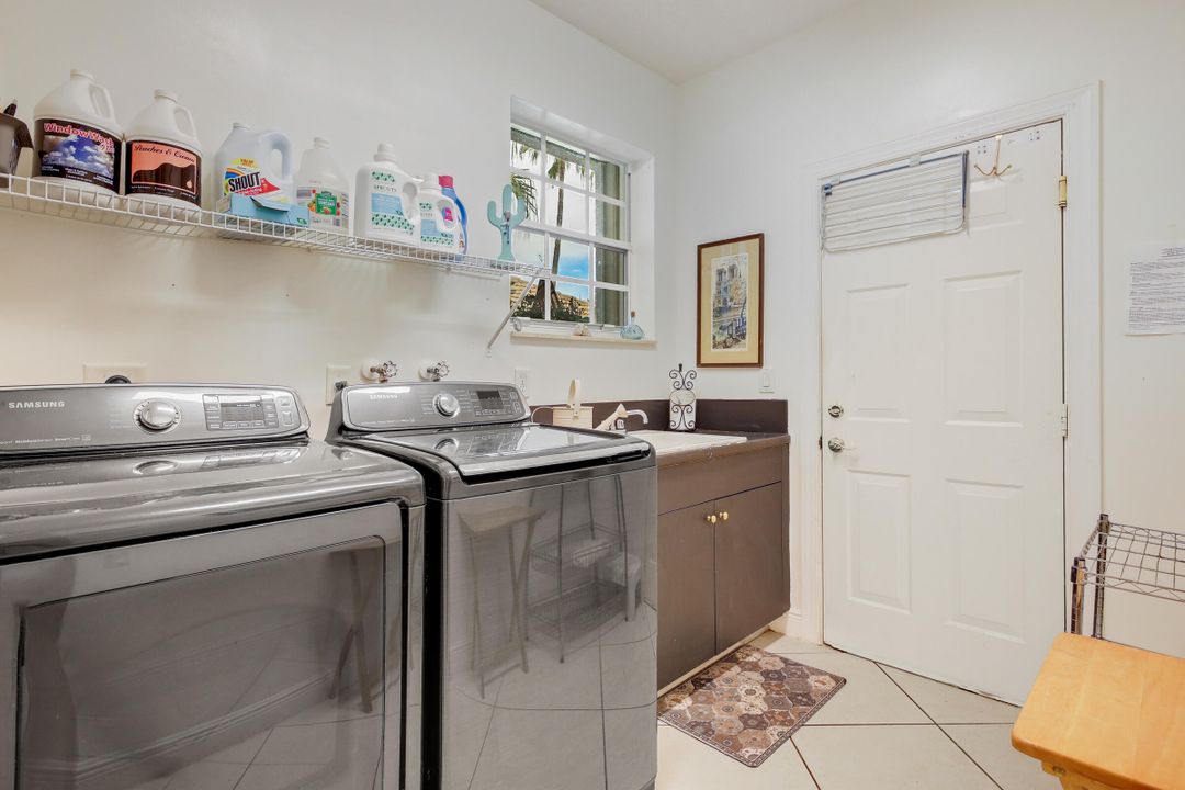 For Rent: $5,500 (3 beds, 2 baths, 2240 Square Feet)