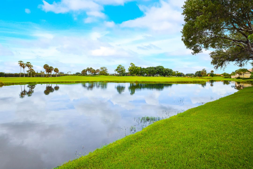 For Rent: $5,500 (3 beds, 2 baths, 2240 Square Feet)